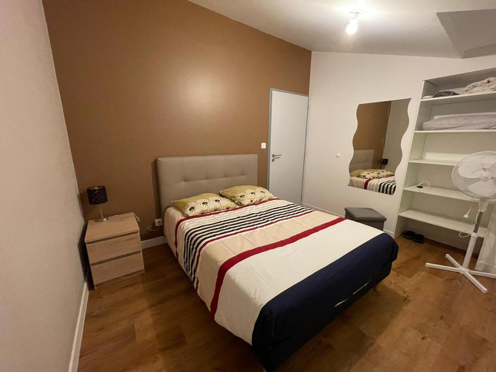 Gite De 2 Chambres - Ancenis A11 - Logis Du Chateau Rouge Mésanger Buitenkant foto
